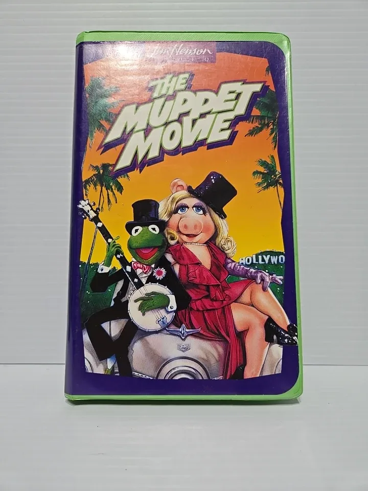 VHS Tapes: Christmas Classics image indicator(3)