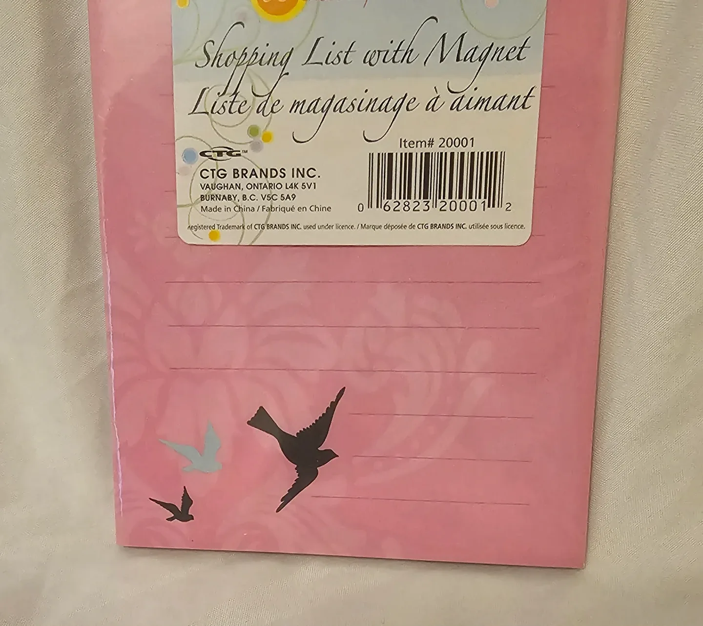 Multi-Coloured 60 Sheet Shopping List with Magnet Notepad image indicator(4)