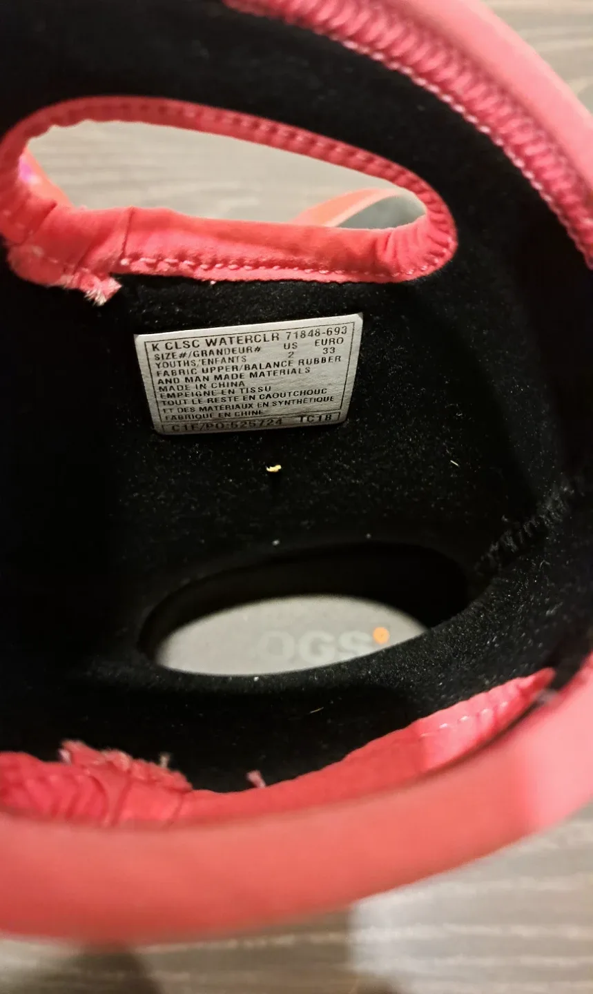 Bogs ⛈️❄️🦶 Waterproof Floral Rain / Winter Boots ⛈️ #CleanOut image indicator(6)