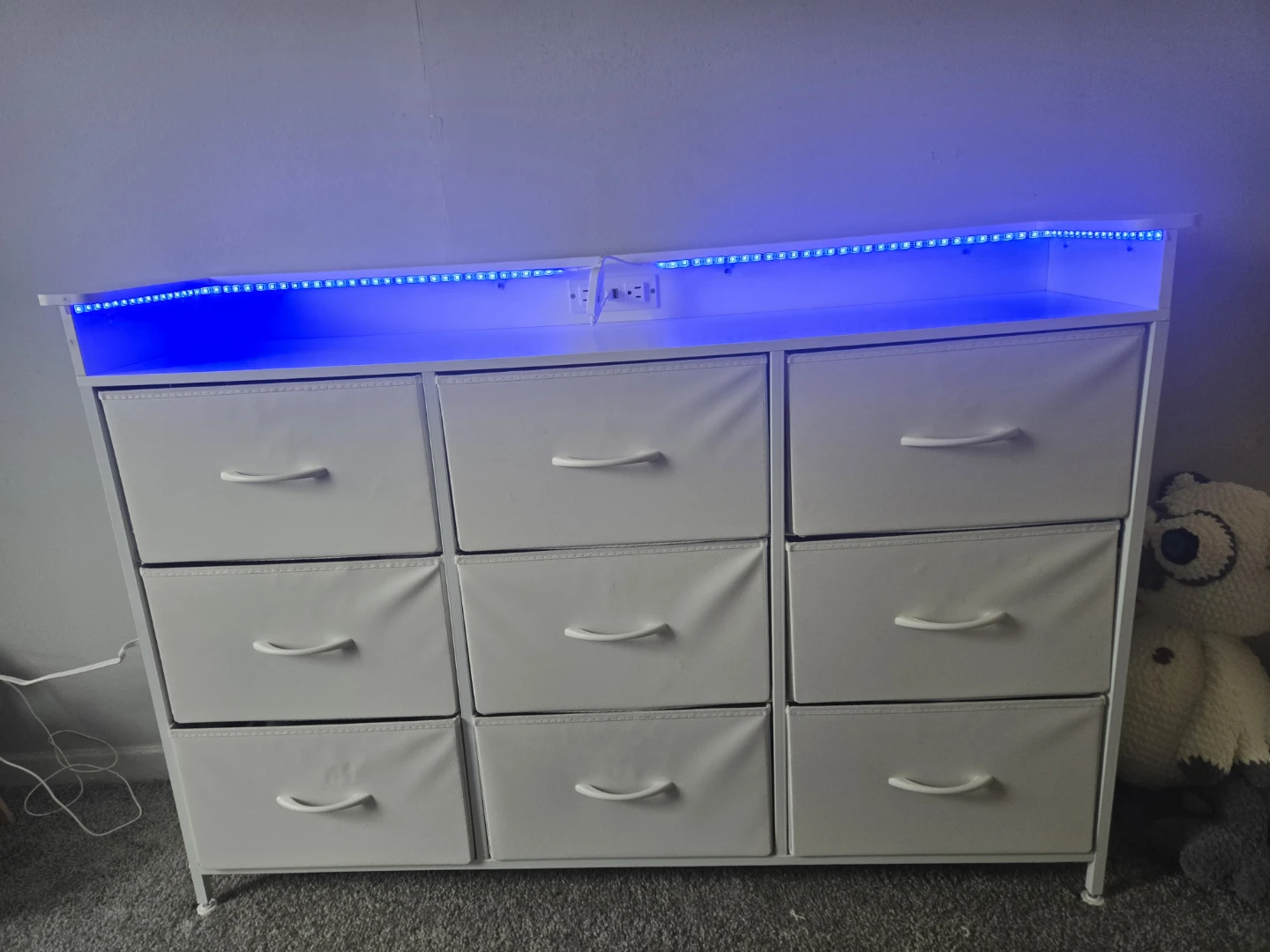 White 9-Drawer Dresser with LED Lighting - photo 2