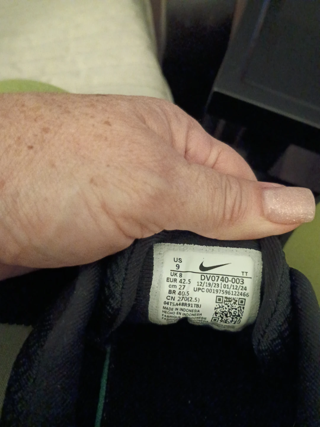 Nike Flex Experience RN 11 Black Shoes Size 9 - photo 5
