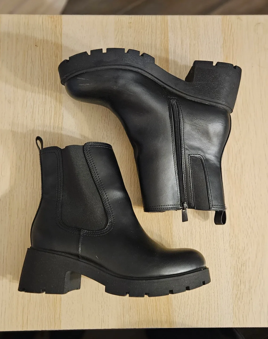 Black Platform Chelsea Boots - Size 9.5 Wide