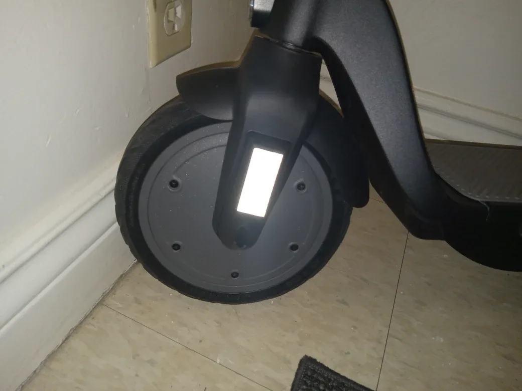 IZIP Electric Scooter image indicator(9)