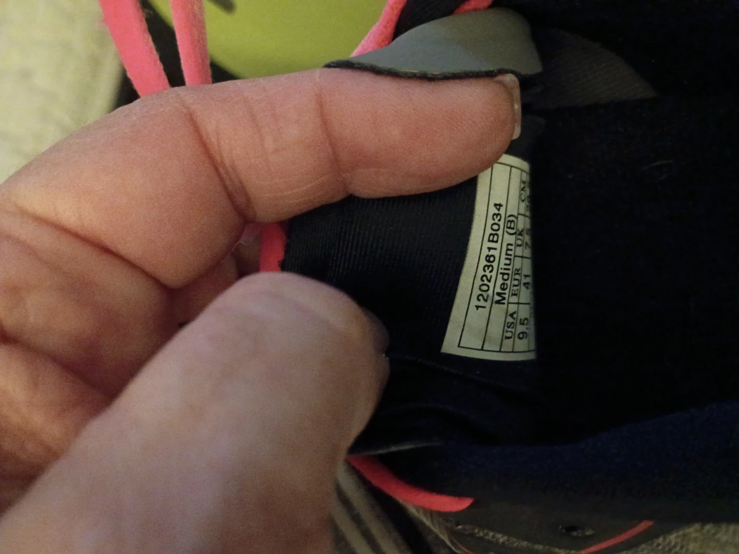 Brooks PureCadence Women's Running Shoes - Size 9.5 - photo 3