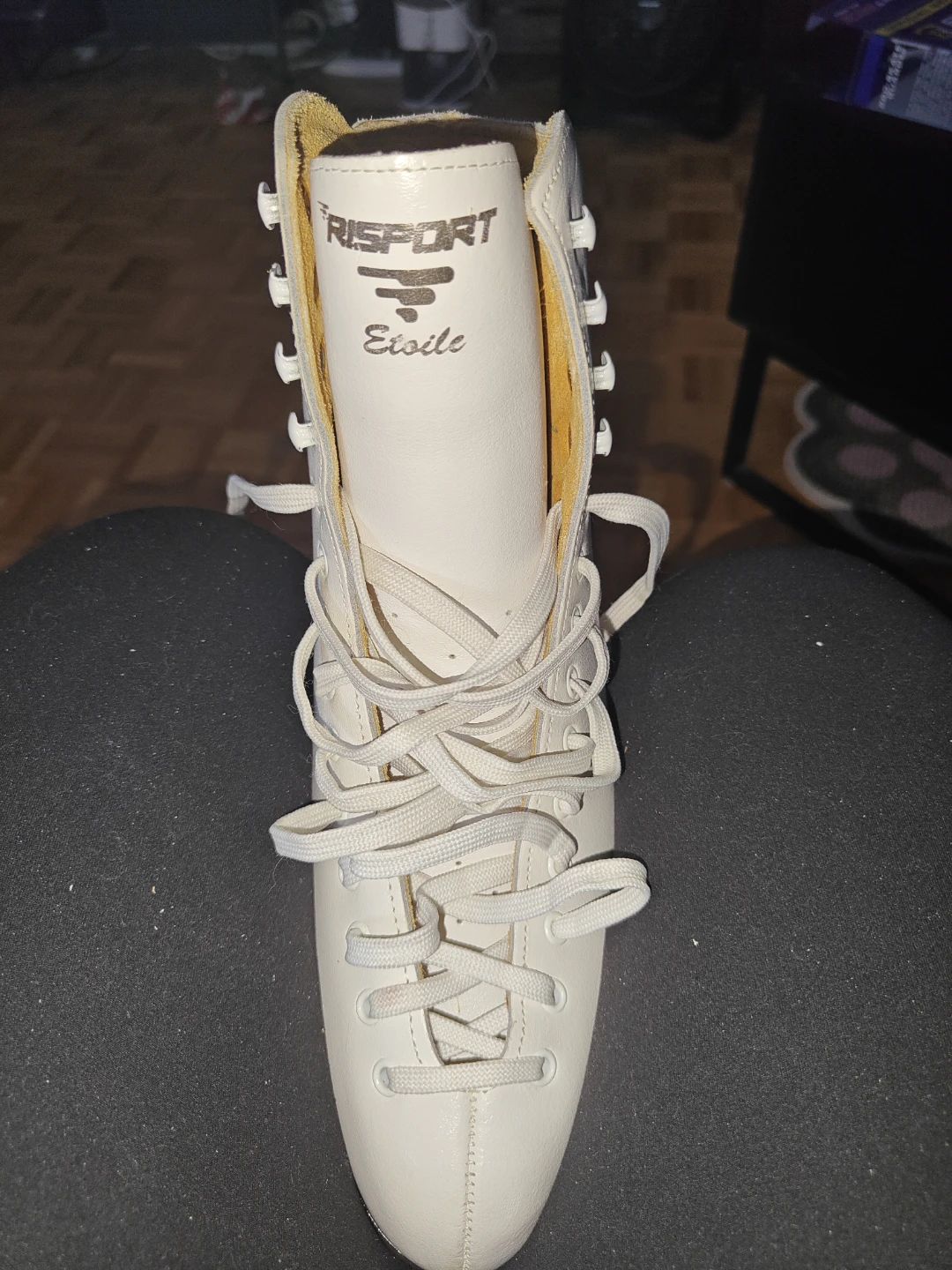 Risport Etoile Ice Skates - Size 44 - photo 2