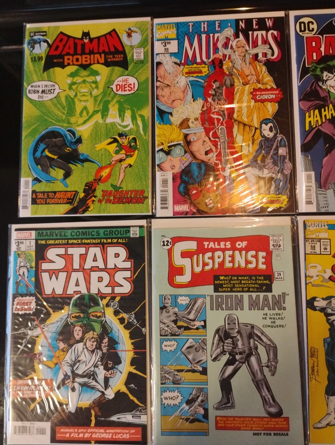 Assorted Comic Books - Marvel & DC image indicator(2)