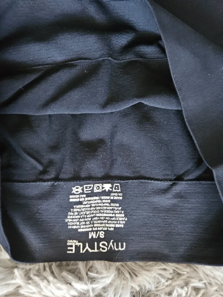 mySTYLE Black Capri Leggings - Size S/M image indicator(5)