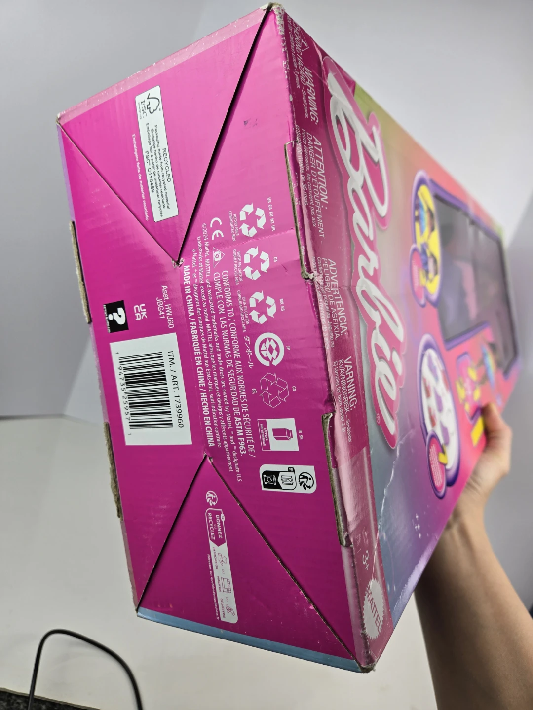 Brand new Barbie - 28-inch Doll & Fashion accessories - photo 5