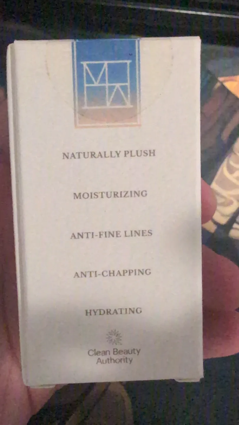 Macrene Actives High Performance Lip Filler image indicator(2)