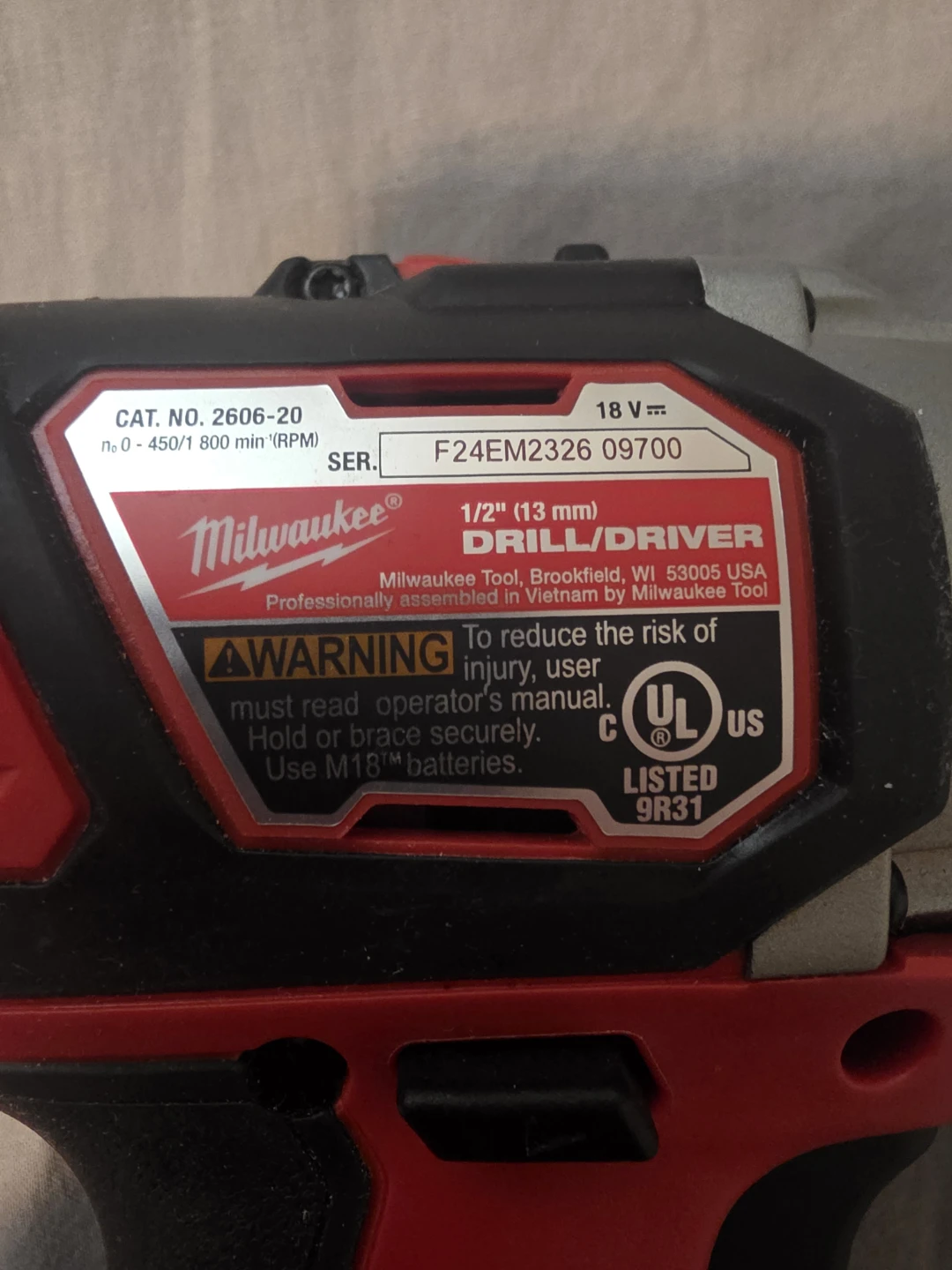 Milwaukee M18 Drill/Driver Kit w/ Battery & Charger - photo 2