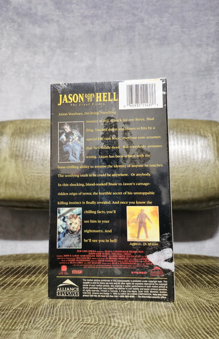 Sealed Original Jason Goes to Hell VHS Tape Release - photo 3