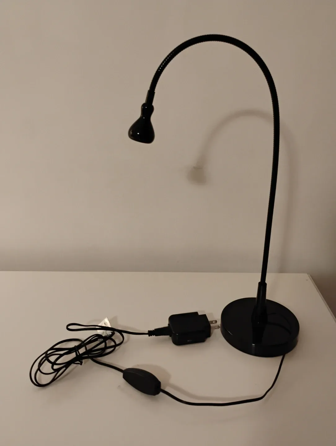 IKEA JANSJO Flexible Gooseneck Desk Lamp – Black