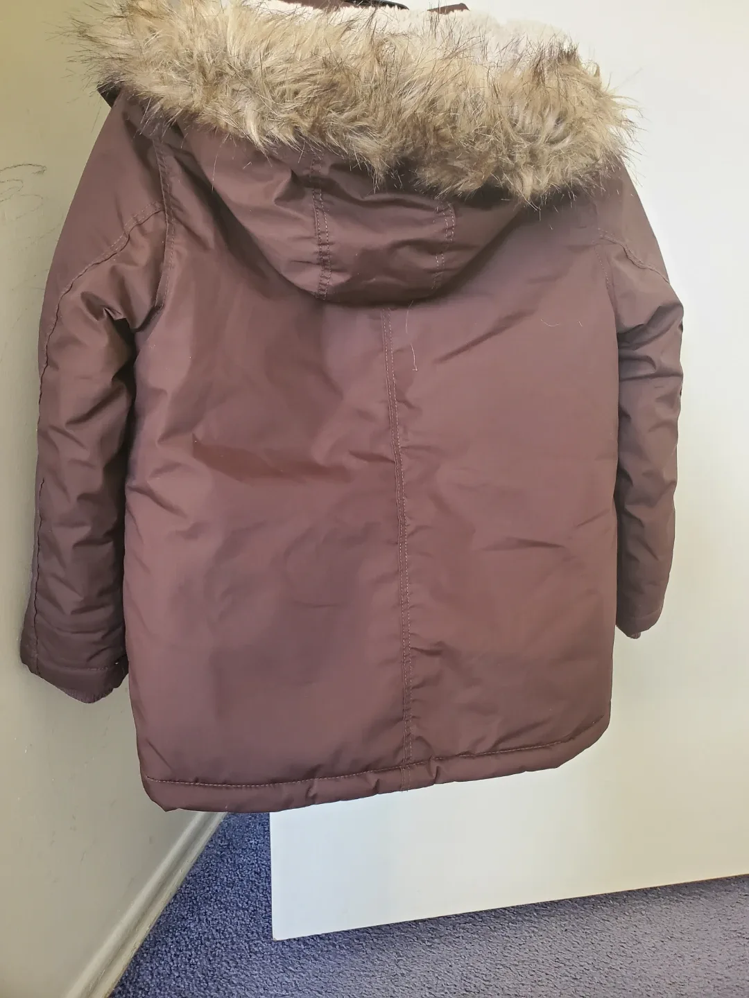 H&M Kids Winter Jacket, Size 7-8 Years image indicator(3)