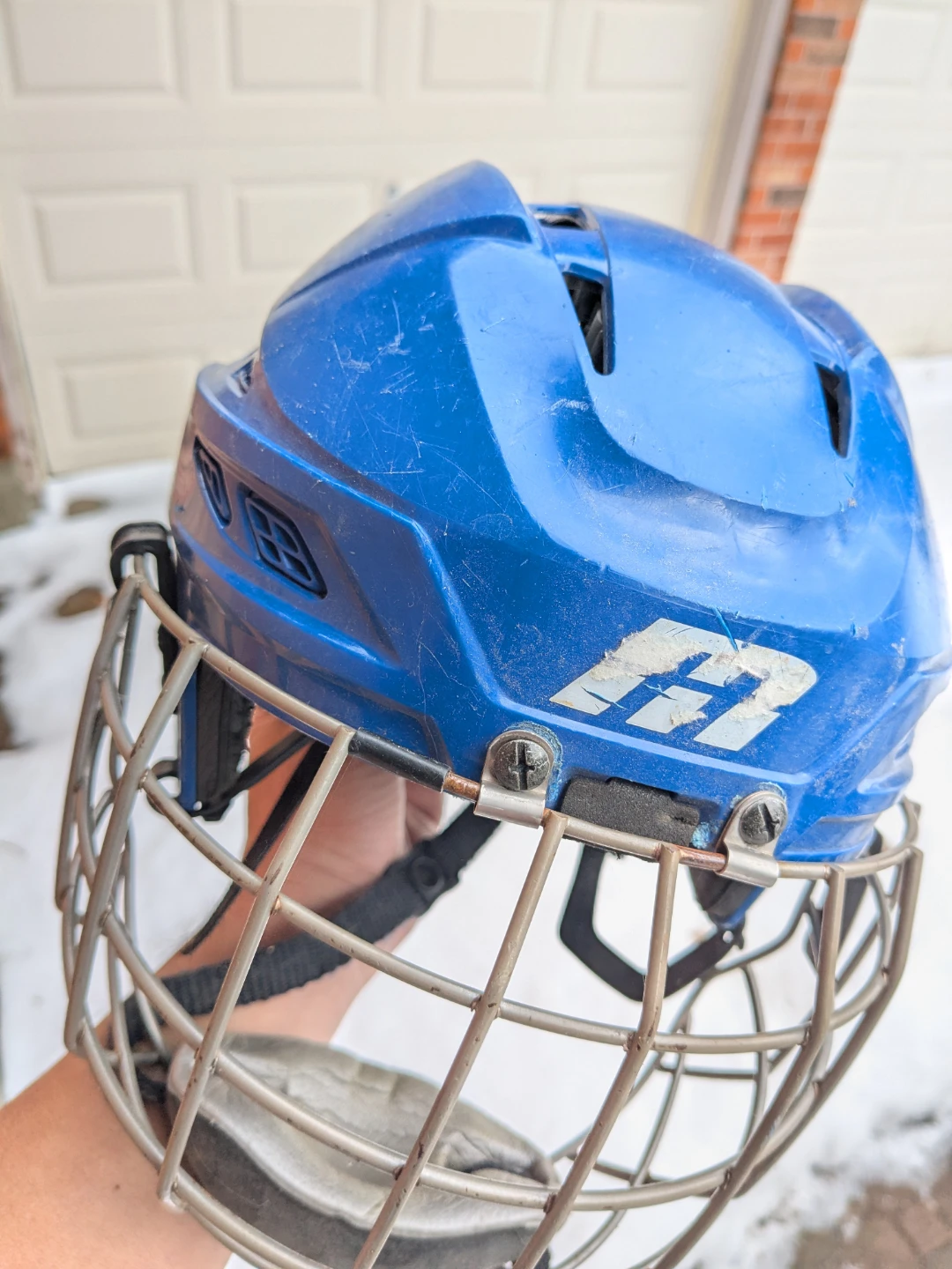 Used Easton & Cascade Hockey or Ski Helmets - photo 4