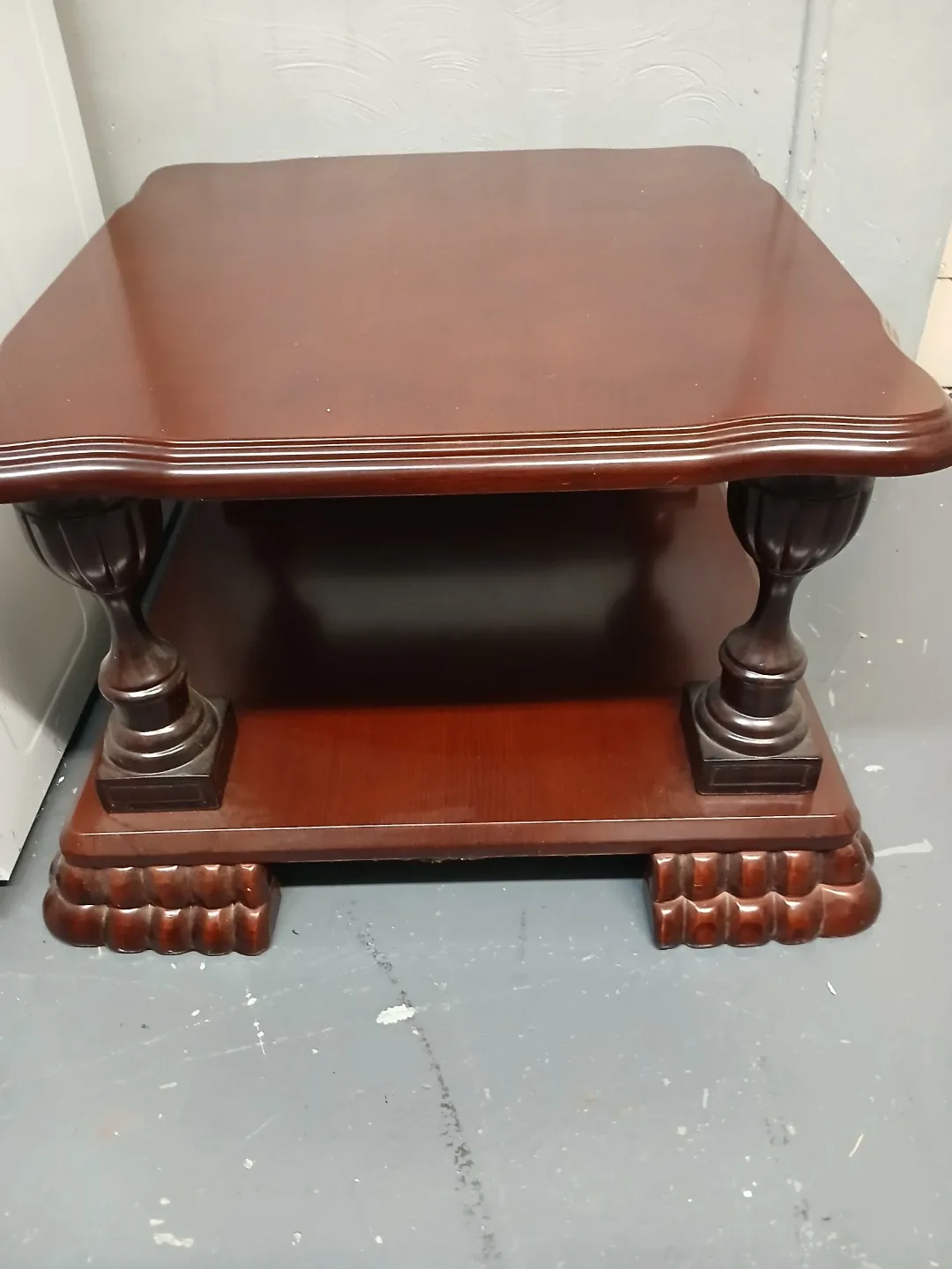 #cleanout Reddish Brown Wooden Coffee Table image indicator(3)