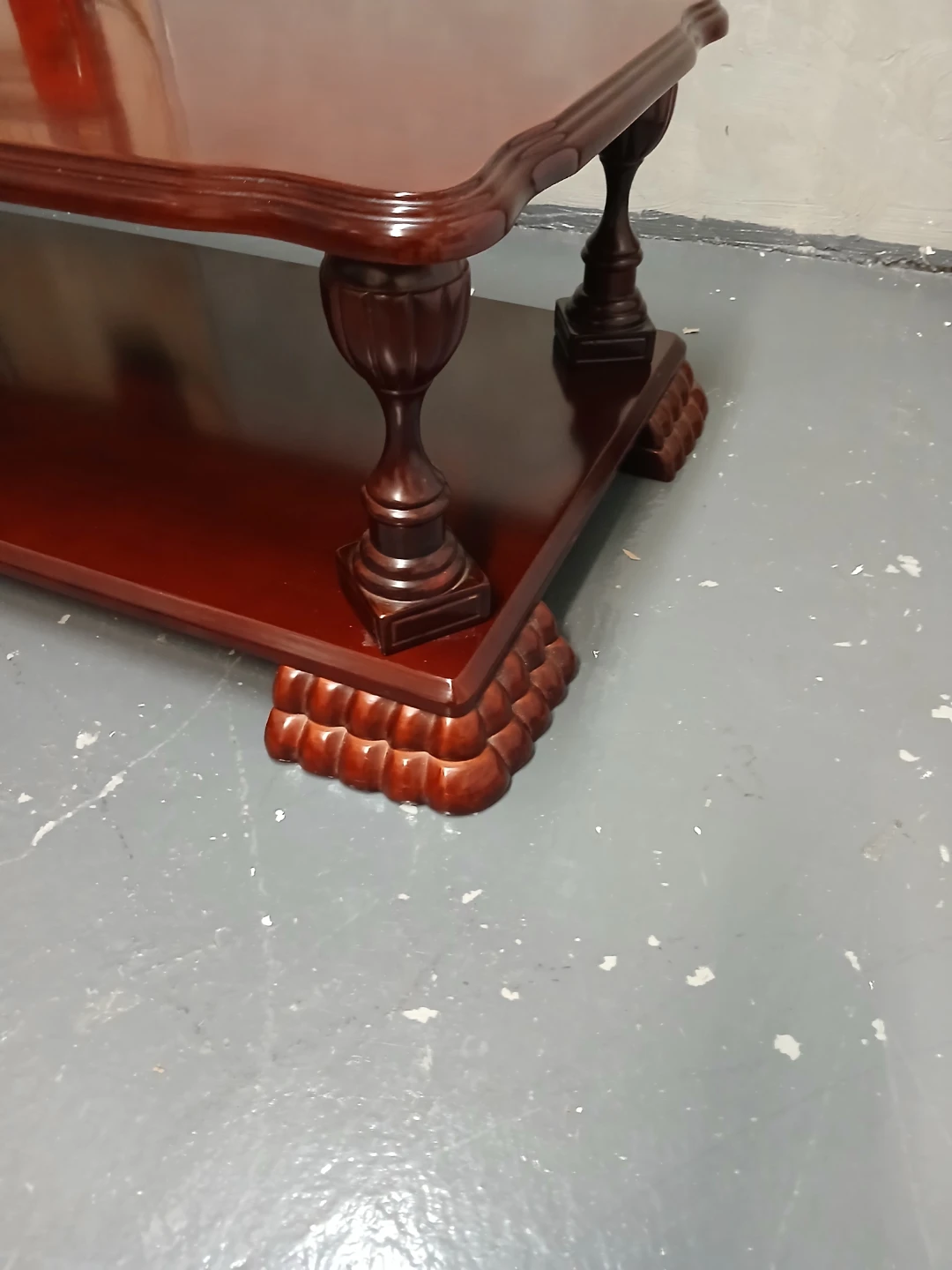 #cleanout Reddish Brown Wooden Coffee Table and 2 End Tables - photo 5