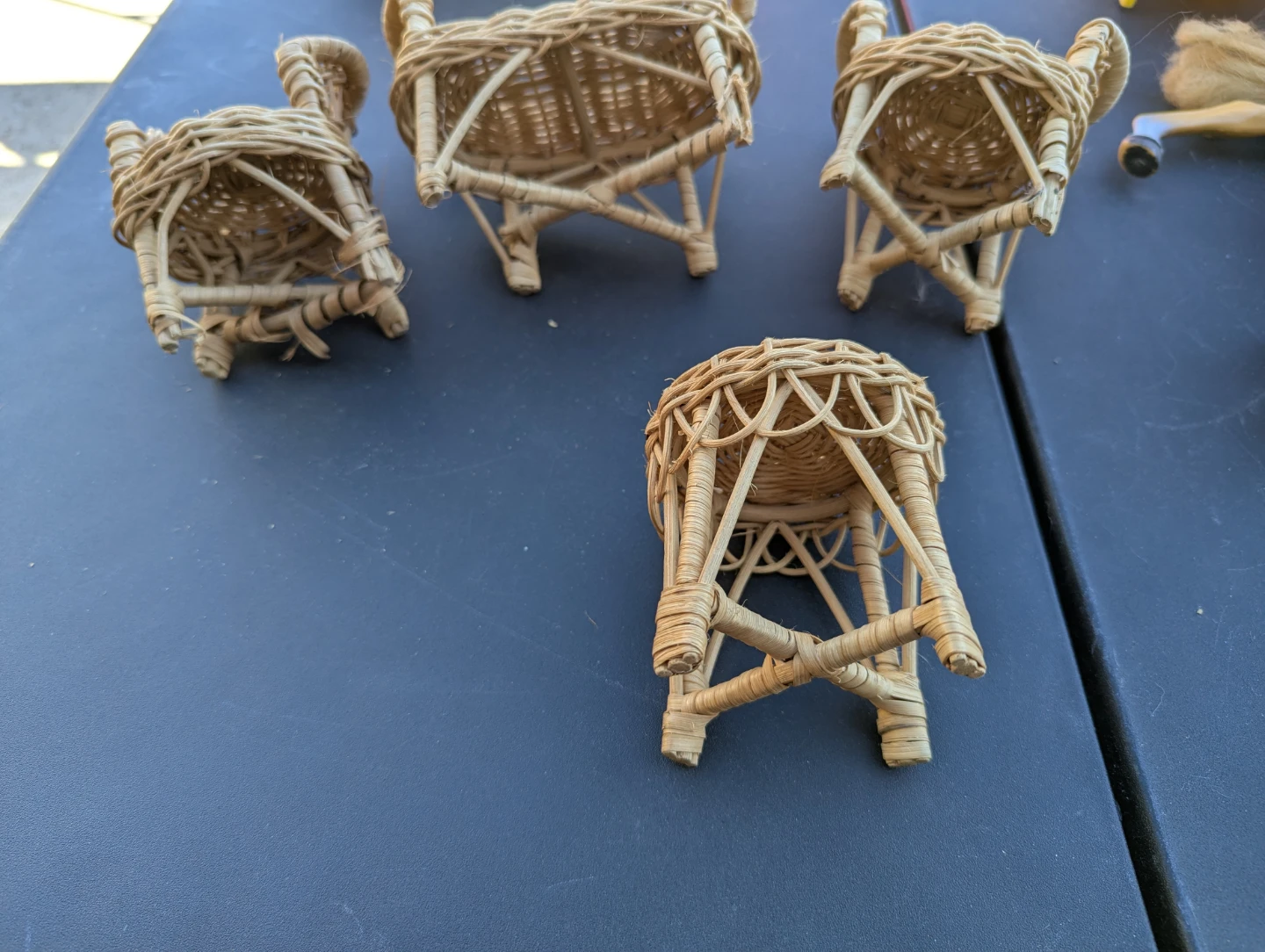 Miniature Wicker Chairs & Table Set - photo 4