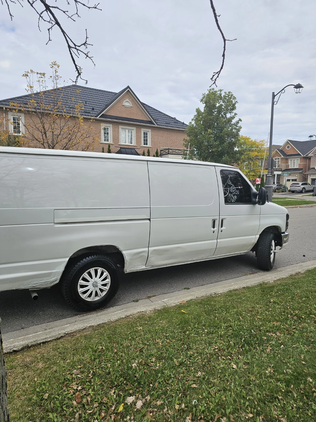 Ford E-Series Cargo Van 2013 - photo 5