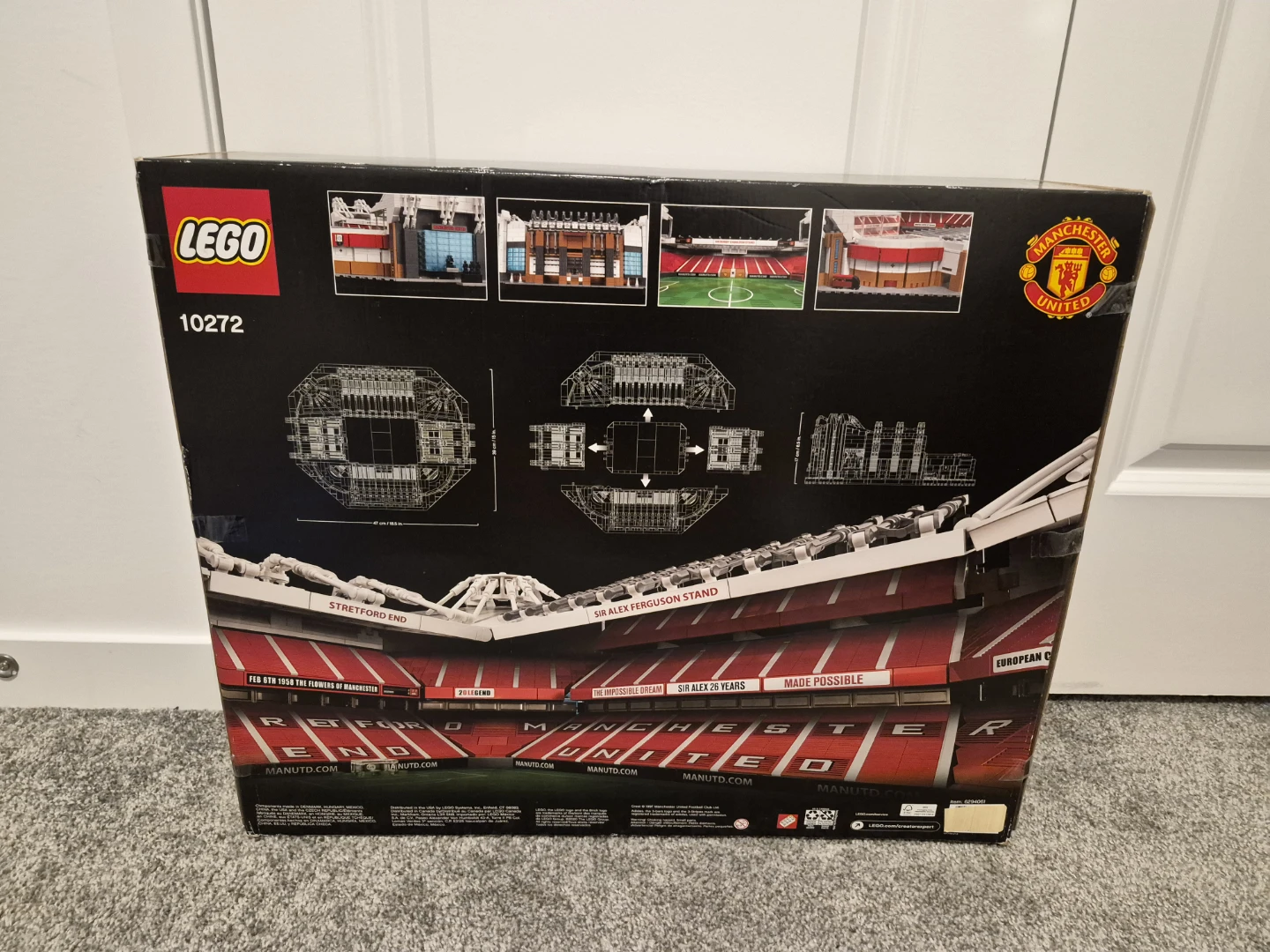 LEGO Creator Expert 10272 Old Trafford Manchester United - photo 2