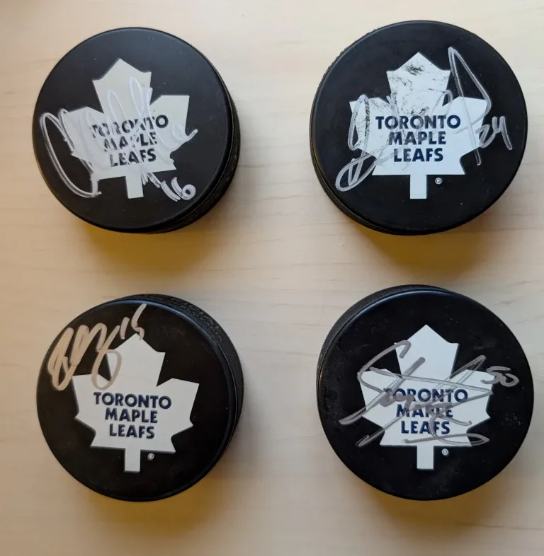 Toronto Maple Leafs Autographed Pucks