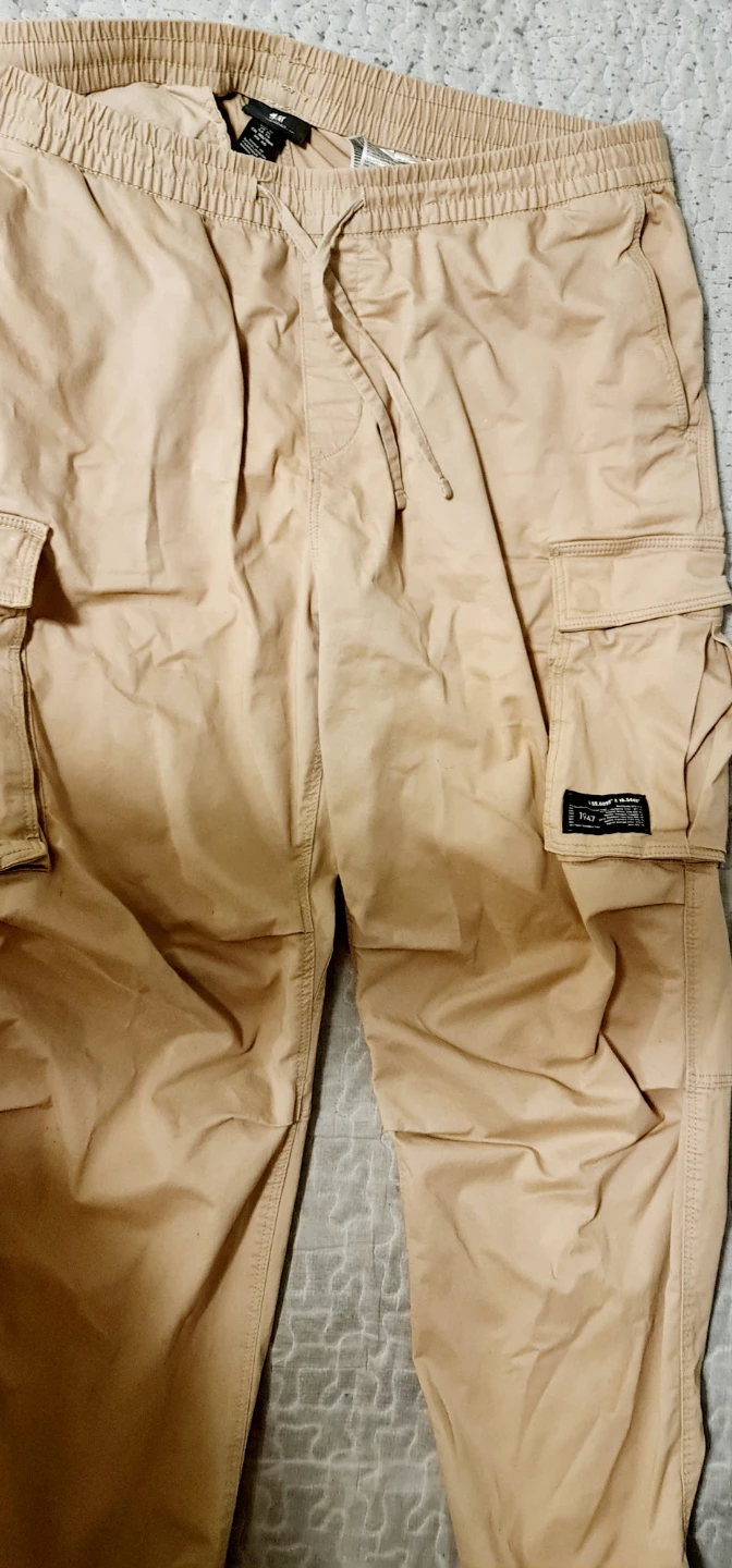 H&M Khaki Cargo Pants