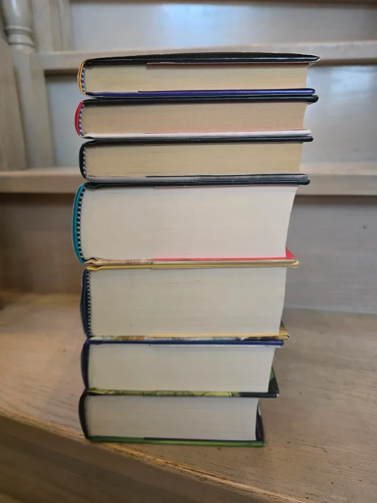 Harry Potter Full Book Set Hardcover and Dust Jackets image indicator(7)