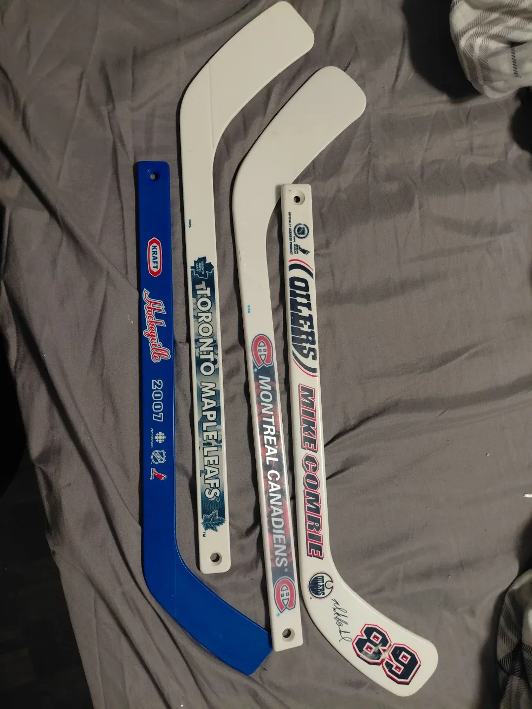 Vintage Hockey Sticks - Toronto Maple Leafs, Oilers image indicator(2)