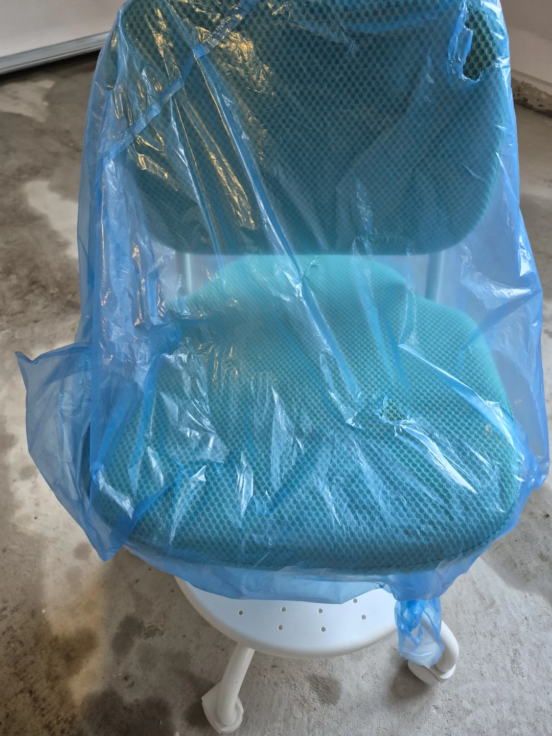 Ikea Vimund kids - Turquoise Office Chair