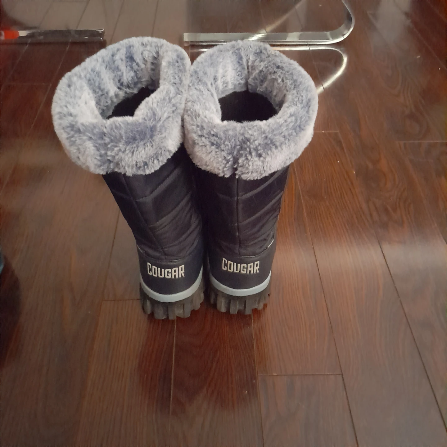 Cougar and Sperry women winter boots for sale - photo 2