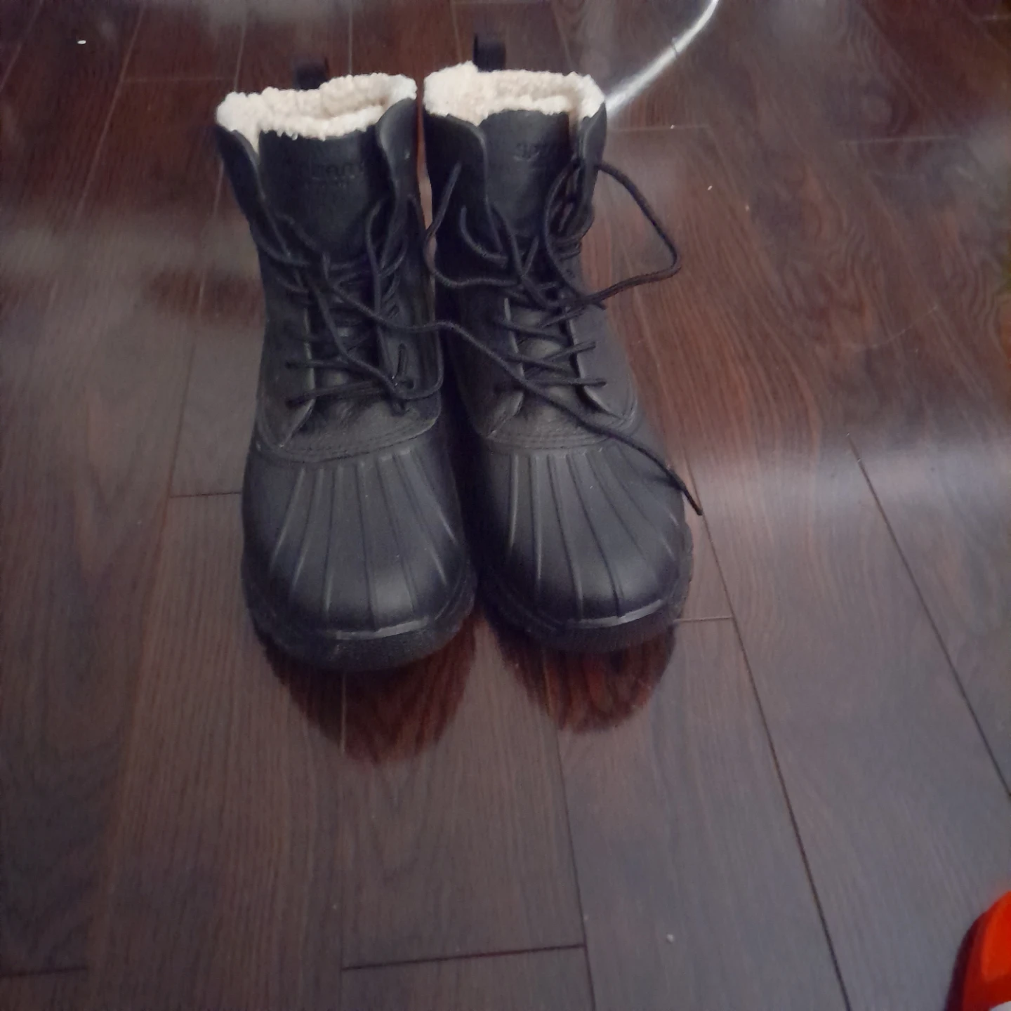 Cougar and Sperry women winter boots for sale - photo 3
