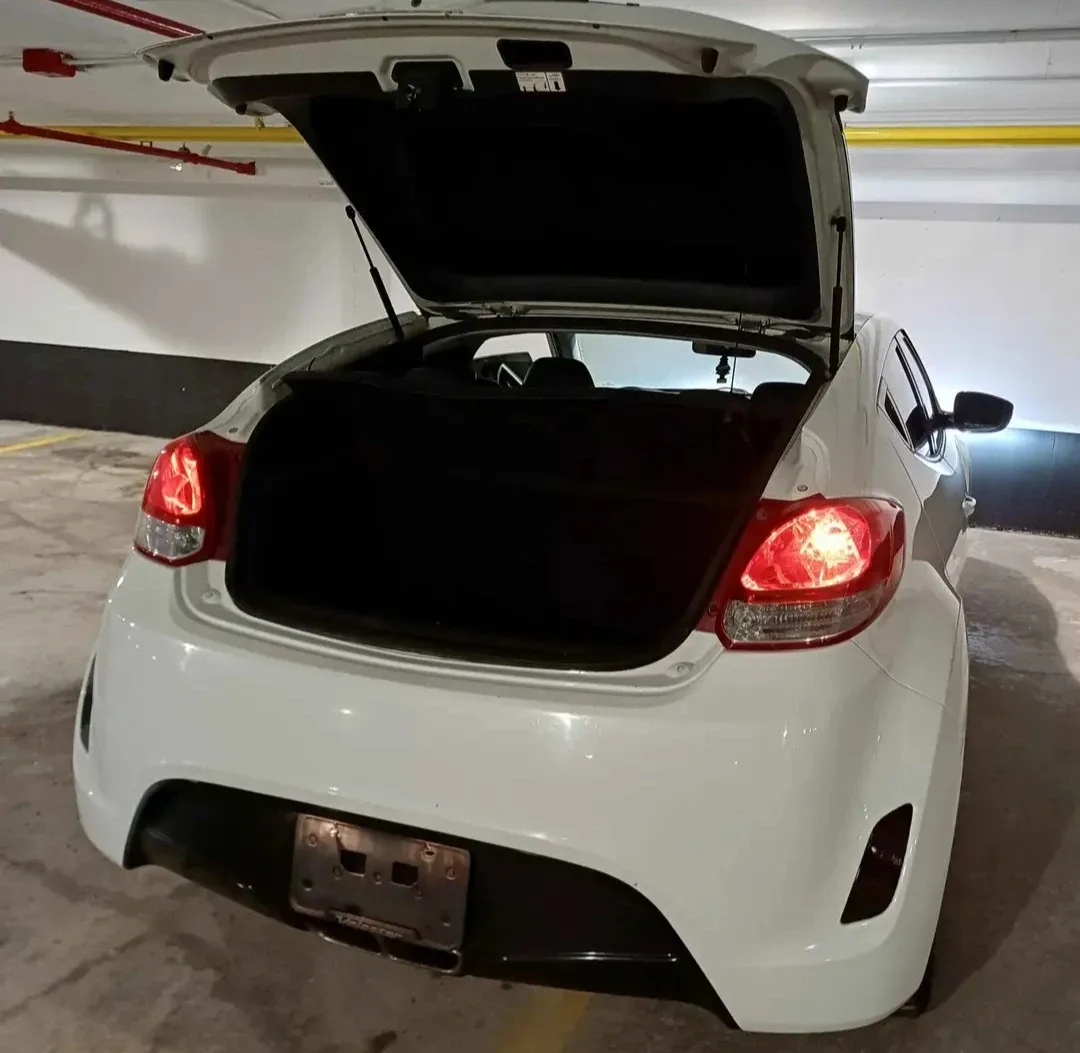 2012 Hyundai Veloster image indicator(4)