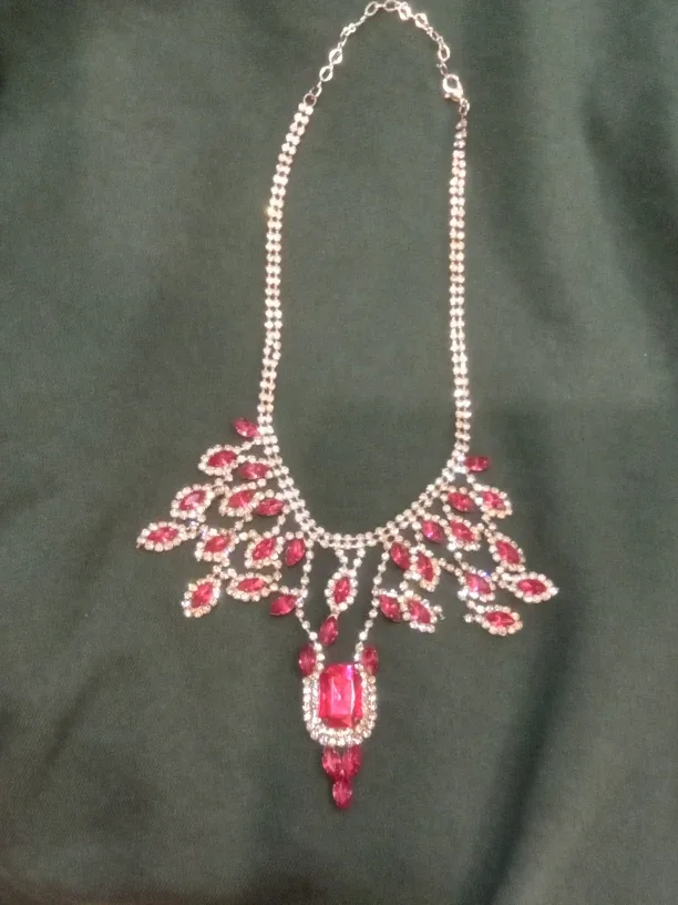 Weiss Tear Drop Marquise Necklace image indicator(2)