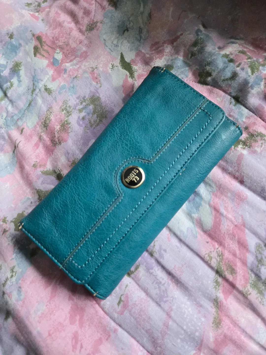 Roots 73 Teal Wallet