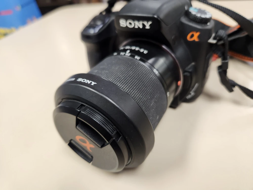 Sony Alpha a300 DSLR Camera with 18-70mm Lens