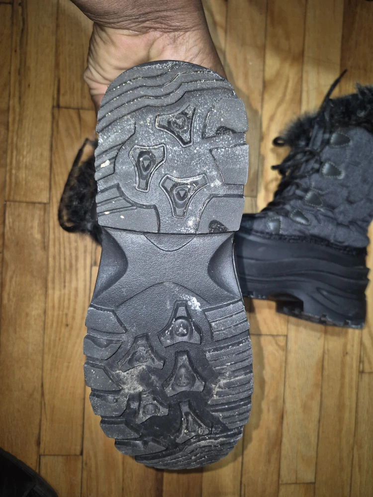 Winter Boots - Size 7 - photo 3