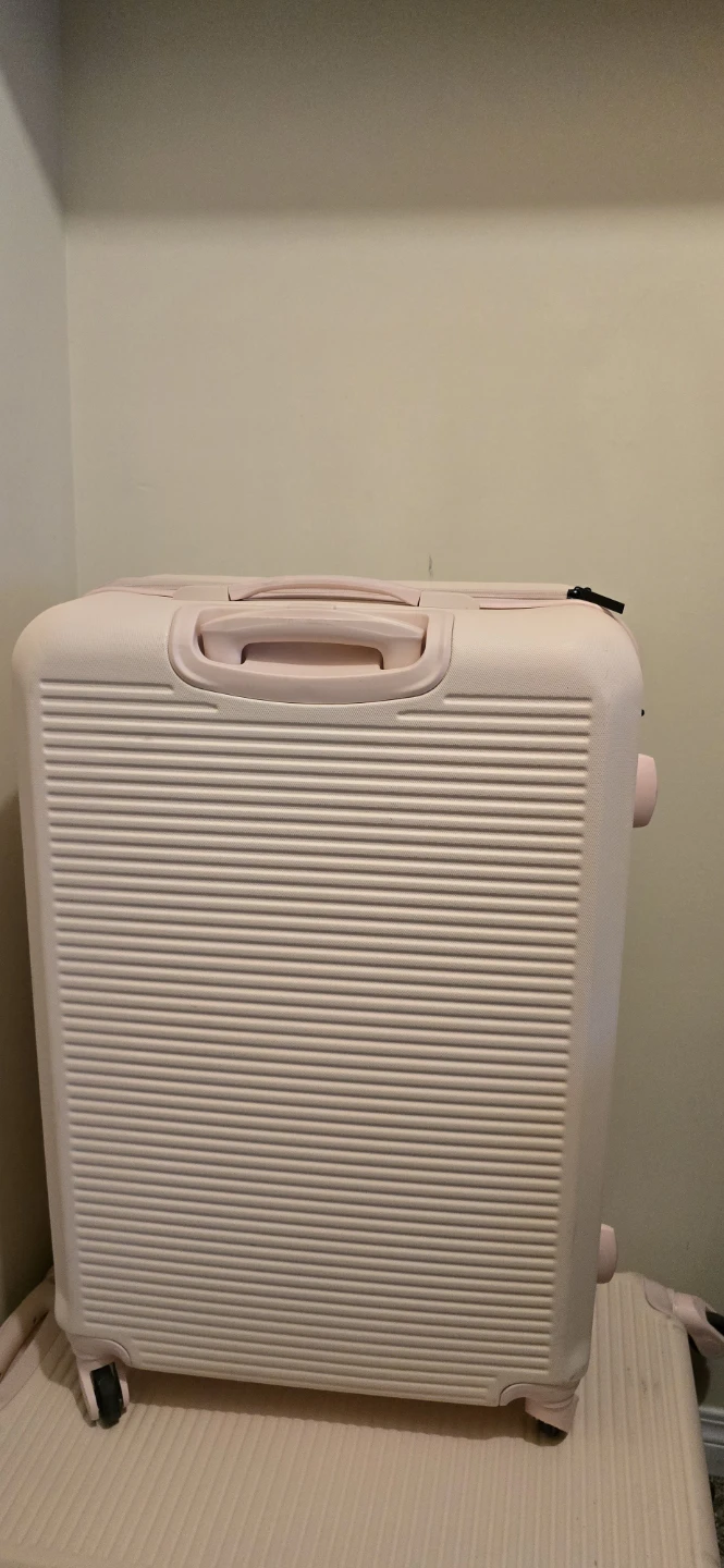 Pink Luggage Set - photo 2