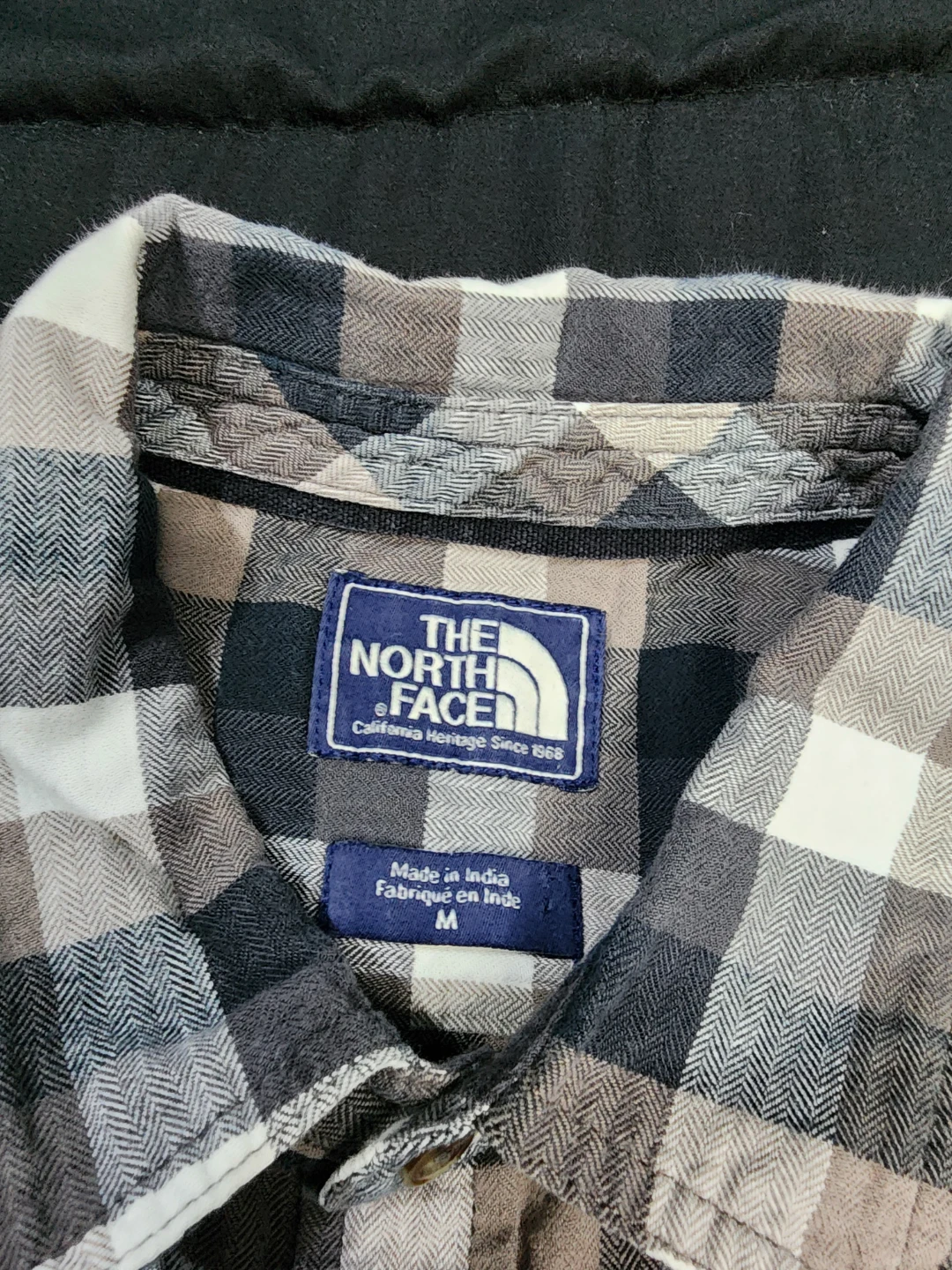 The North Face Plaid Flannel Shirt - Size M - photo 5