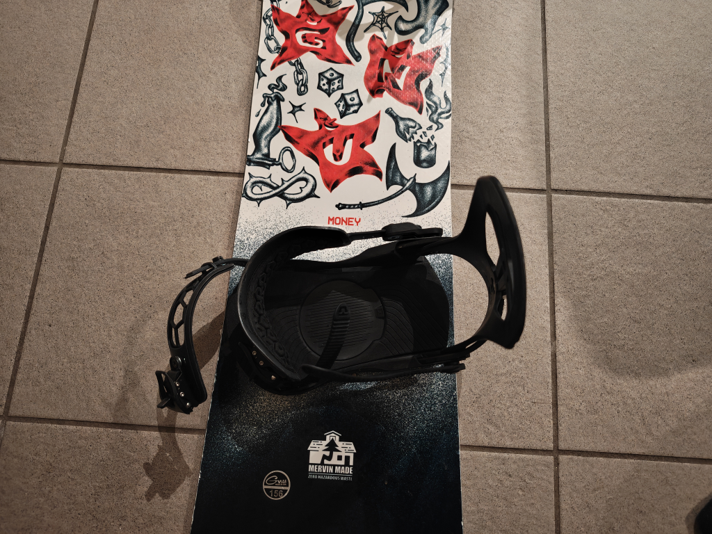 GNU Snowboard and bindings - photo 3