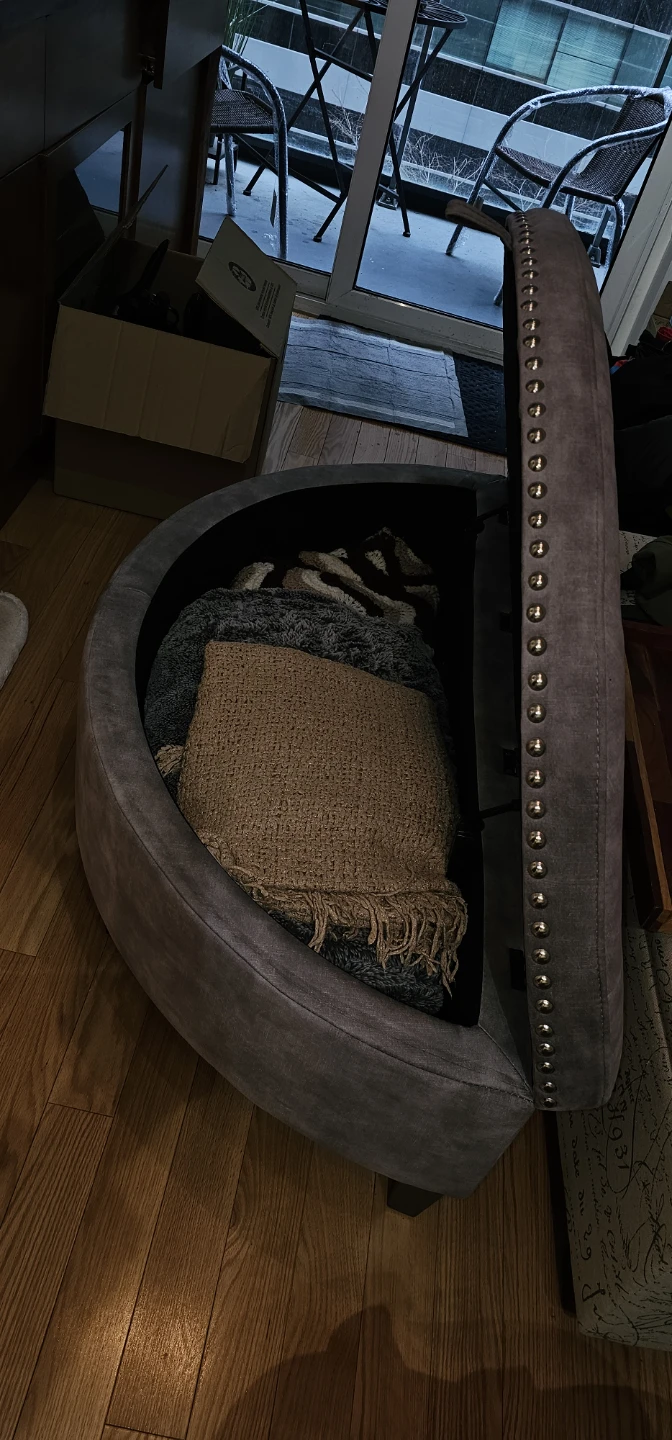 Half moon storage ottoman - photo 2