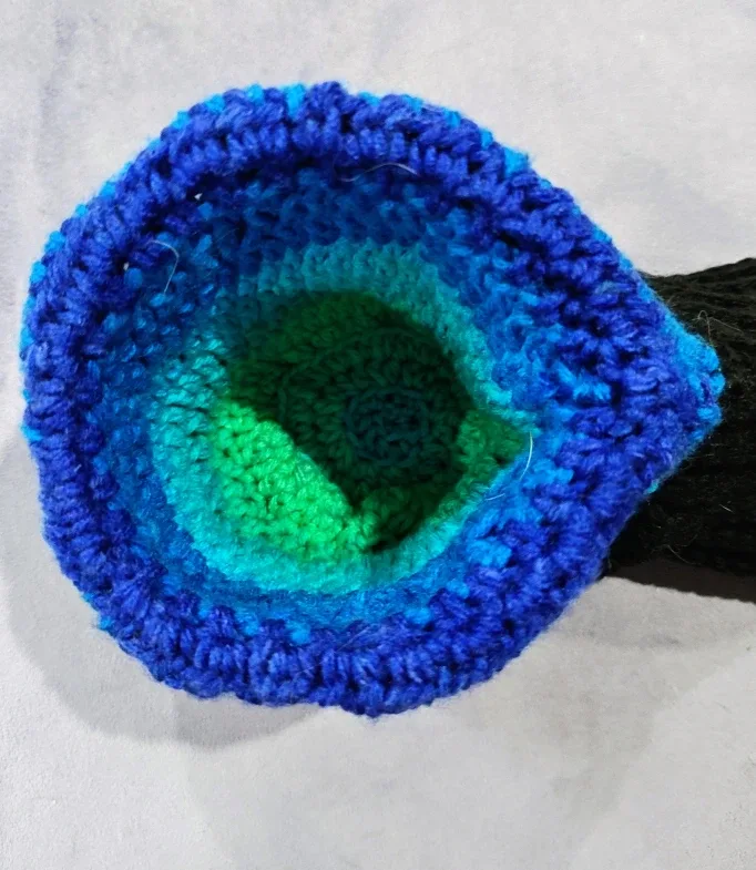 Handmade Knitted Coffee Cup Cozy image indicator(2)