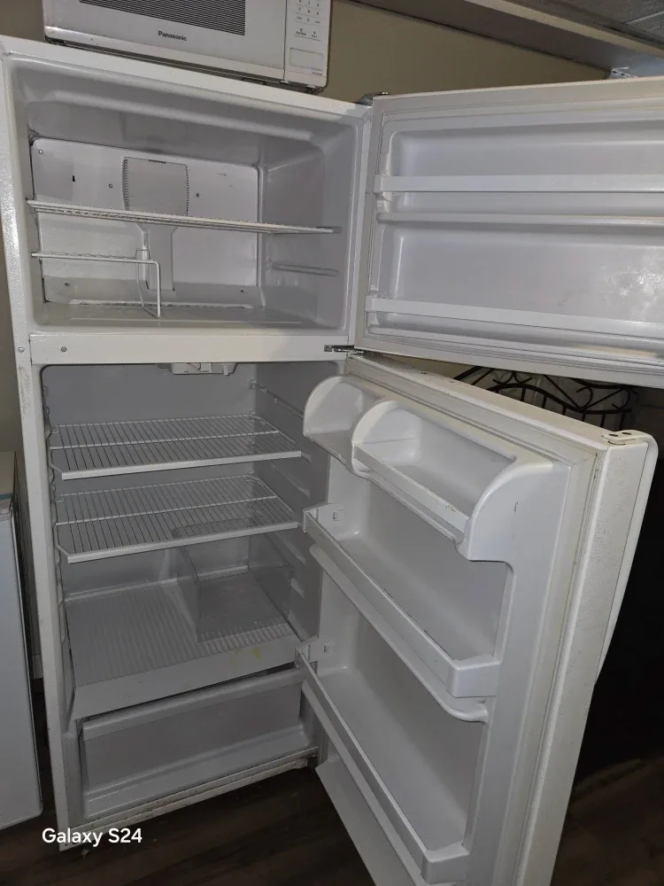 Great Condition Refrigerator image indicator(2)