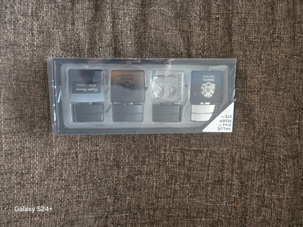 English Laundry Collection Eau De Parfum Set - NEW image indicator(3)