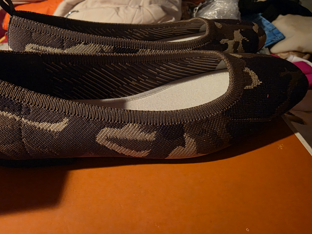 Kelly & Katie Sabina Camo Flats - Size 8.5 - photo 3