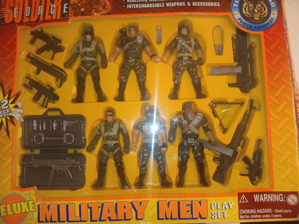 Deluxe Military Men Play Set