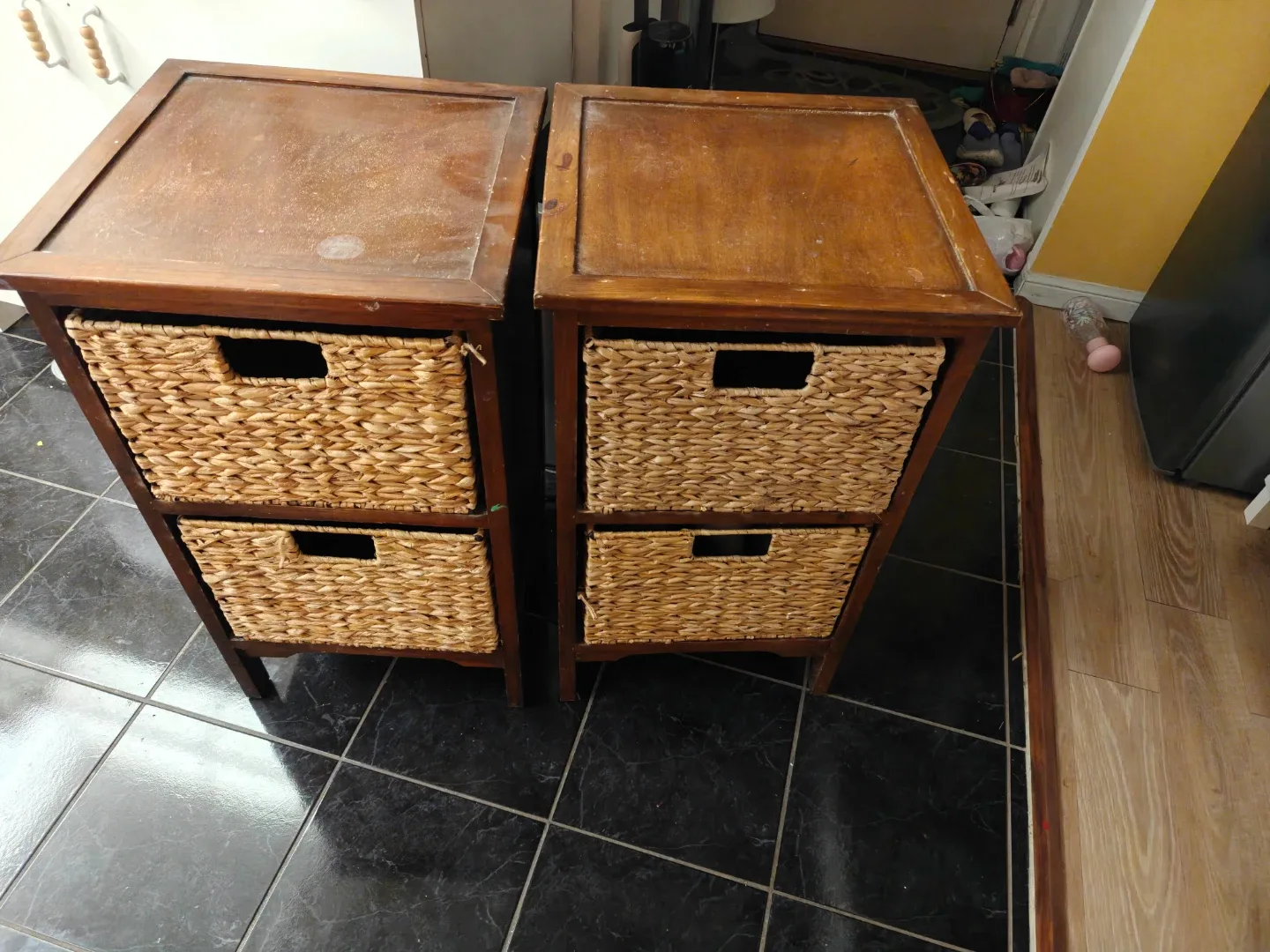 Pair of Wooden Nightstands/ Storage units with Wicker Baskets