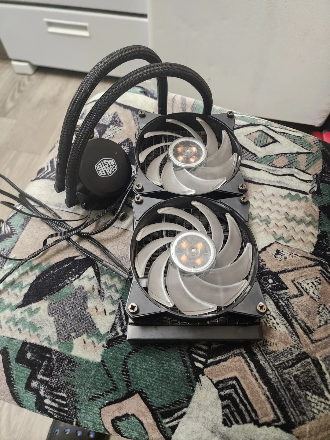 Cooler Master Liquid CPU Cooler (for AM4 only)