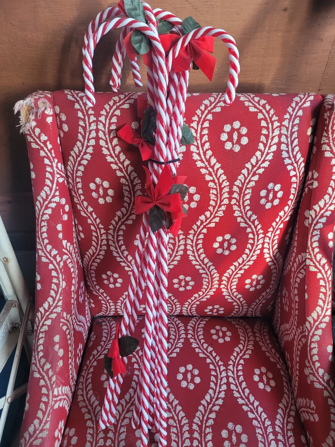 X7 plastic outdoor candy canes #clearout