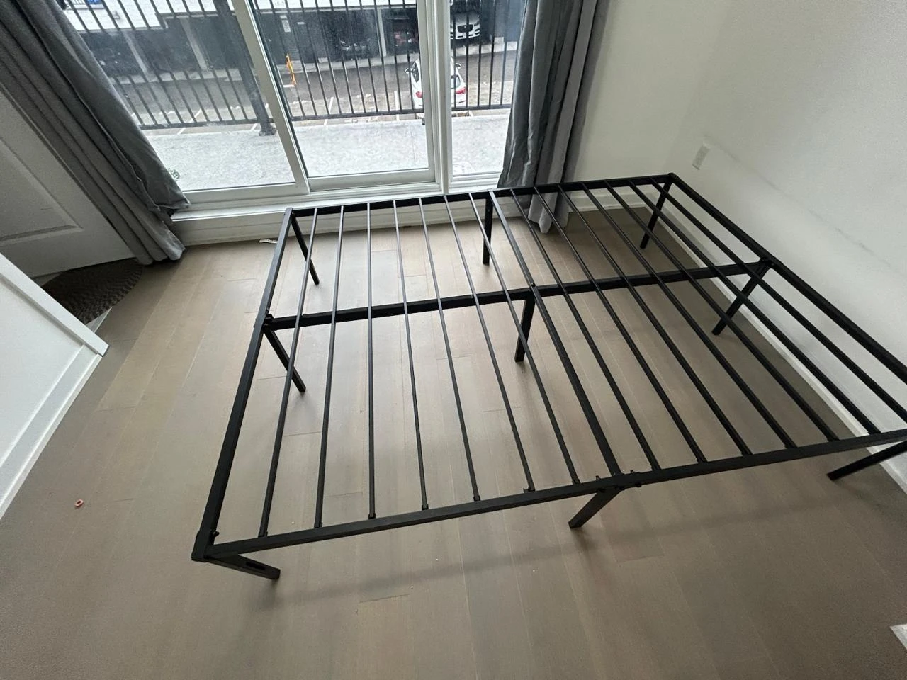 Heavy Duty Metal Platform Bed Frame, Queen, 18'' Height - photo 2