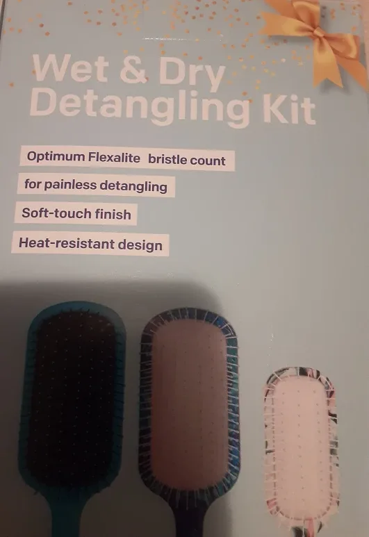 Conair The Knot Dr. Wet & Dry Detangling Kit image indicator(2)