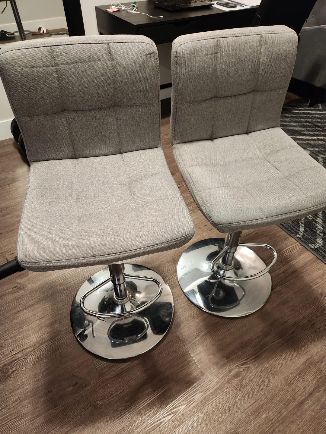 Set of 2 Grey Adjustable Bar Stools